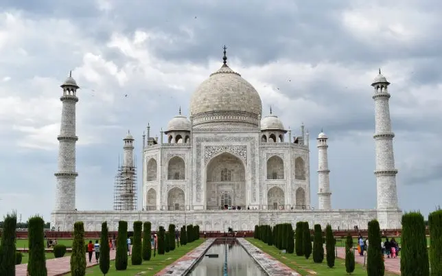 Jaipur to Agra Taxi