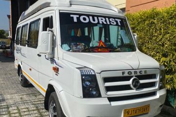 ranthambore taxi services & safari