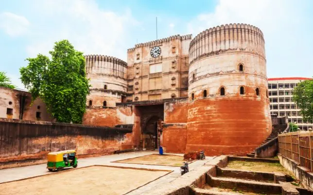 Jaipur to Ahmedabad Taxi Service