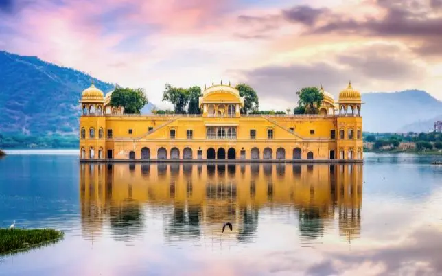 Full-Day Jaipur Sightseeing Tour by Car
