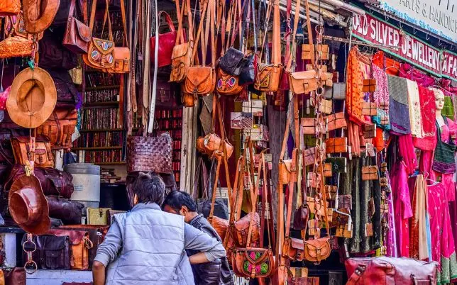 Jaipur Shopping Tour with Local Guide