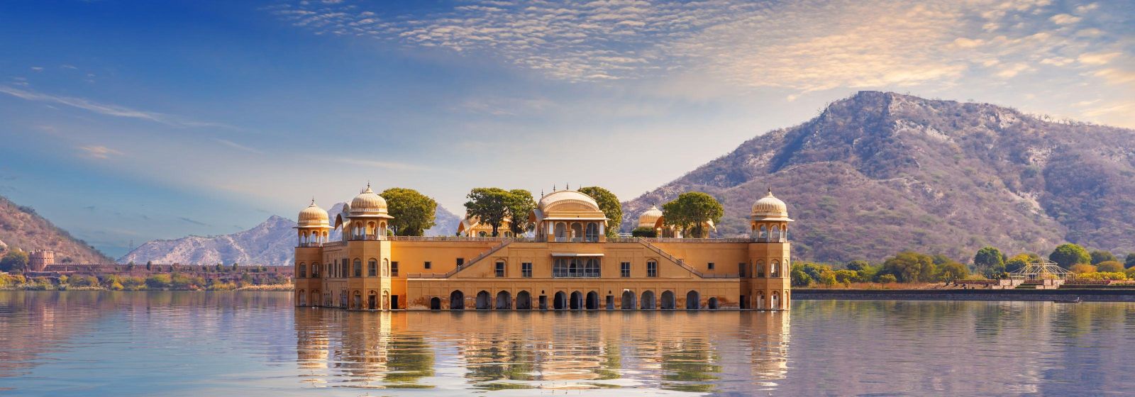Full Day Jaipur Sightseeing Tour by Car