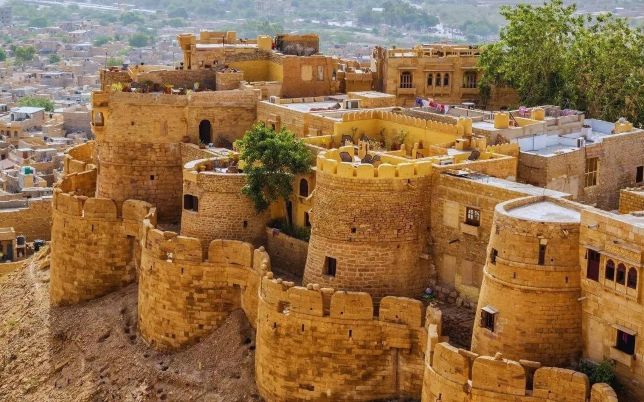 Jaipur, Jodhpur, Jaisalmer Tour + Desert Safari​