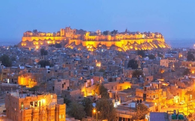 Jaipur to Jaisalmer Taxi​