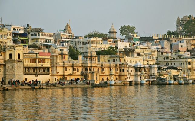 Udaipur & Mount Abu Tour + Free Romantic Dinner​