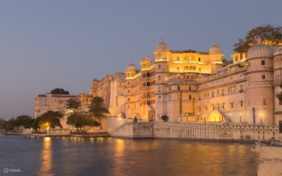 Udaipur Taxi Service​